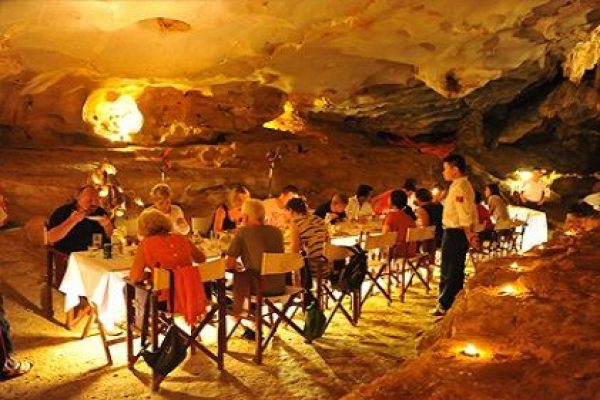 Cave Dining in Ha Long Bay